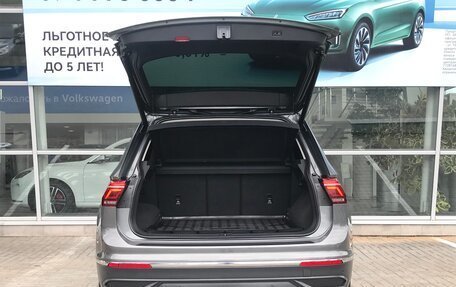 Volkswagen Tiguan II, 2021 год, 3 490 000 рублей, 17 фотография