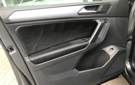 Volkswagen Tiguan II, 2021 год, 3 490 000 рублей, 23 фотография