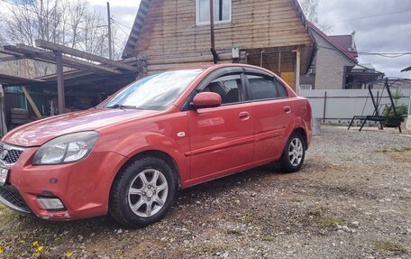 KIA Rio II, 2011 год, 650 000 рублей, 3 фотография
