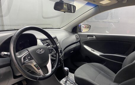 Hyundai Solaris II рестайлинг, 2011 год, 780 000 рублей, 8 фотография