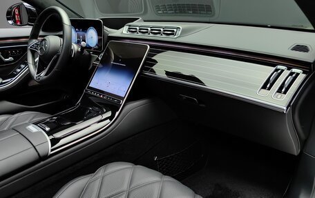 Mercedes-Benz Maybach S-Класс, 2021 год, 19 990 000 рублей, 26 фотография