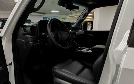Toyota Land Cruiser Prado, 2024 год, 11 600 000 рублей, 9 фотография