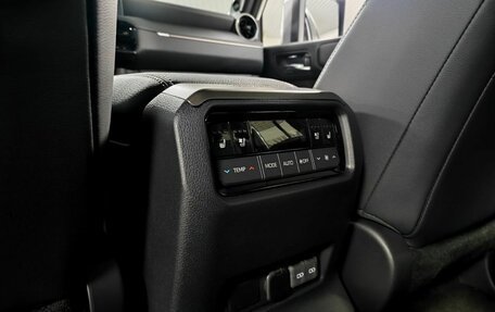 Toyota Land Cruiser Prado, 2024 год, 11 600 000 рублей, 14 фотография