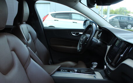 Volvo XC60 II, 2019 год, 3 800 000 рублей, 16 фотография