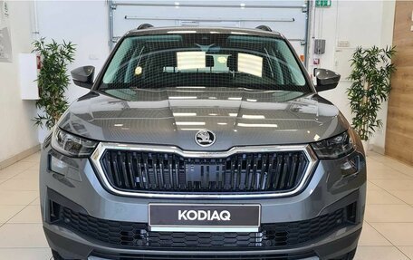 Skoda Kodiaq I, 2025 год, 5 050 000 рублей, 6 фотография