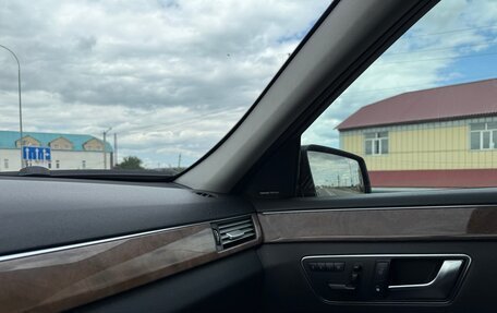 Mercedes-Benz E-Класс, 2011 год, 1 404 000 рублей, 8 фотография