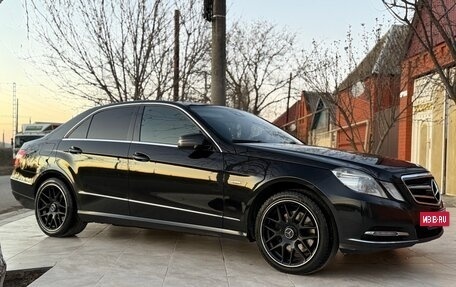 Mercedes-Benz E-Класс, 2011 год, 1 404 000 рублей, 7 фотография