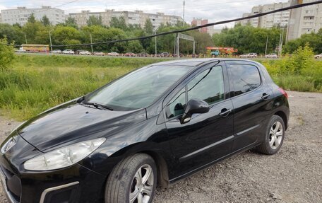 Peugeot 308 II, 2011 год, 550 000 рублей, 2 фотография
