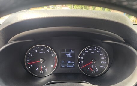 KIA Rio IV, 2018 год, 1 415 000 рублей, 4 фотография