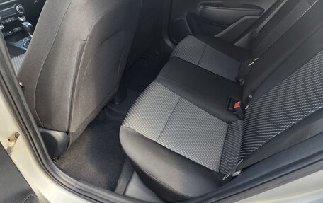 KIA Rio IV, 2018 год, 1 415 000 рублей, 6 фотография