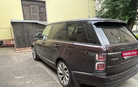 Land Rover Range Rover IV рестайлинг, 2019 год, 8 000 000 рублей, 2 фотография