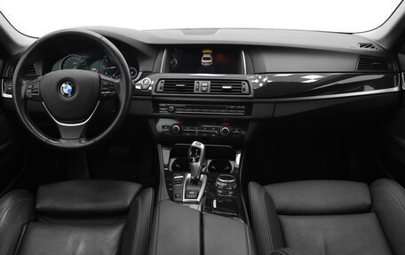BMW 5 серия, 2015 год, 2 220 000 рублей, 6 фотография