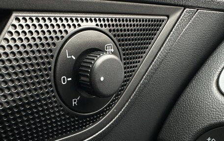 Skoda Rapid I, 2018 год, 1 230 000 рублей, 17 фотография