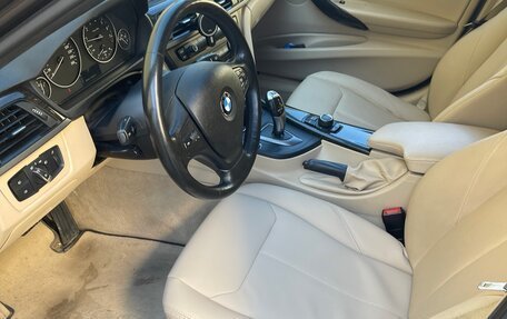 BMW 3 серия, 2013 год, 1 330 000 рублей, 8 фотография