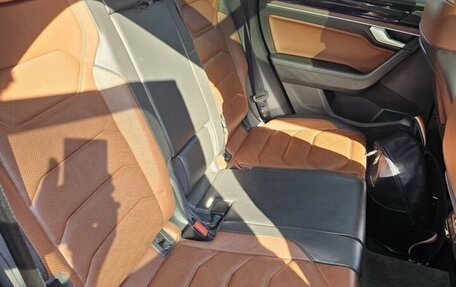 Volkswagen Touareg III, 2018 год, 7 450 000 рублей, 10 фотография