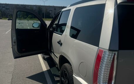 Cadillac Escalade III, 2008 год, 2 650 000 рублей, 4 фотография