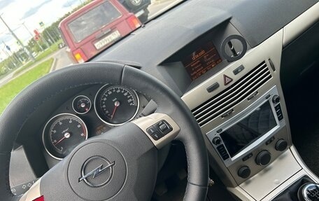 Opel Astra H, 2007 год, 780 000 рублей, 4 фотография