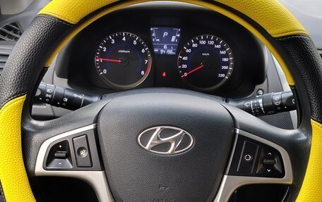 Hyundai Solaris II рестайлинг, 2014 год, 1 000 000 рублей, 7 фотография