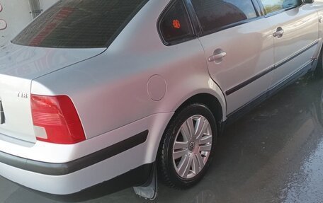 Volkswagen Passat B5+ рестайлинг, 1998 год, 350 000 рублей, 3 фотография