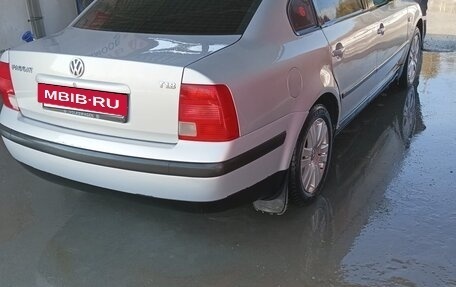 Volkswagen Passat B5+ рестайлинг, 1998 год, 350 000 рублей, 2 фотография
