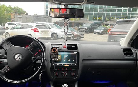 Volkswagen Jetta VI, 2006 год, 650 000 рублей, 16 фотография