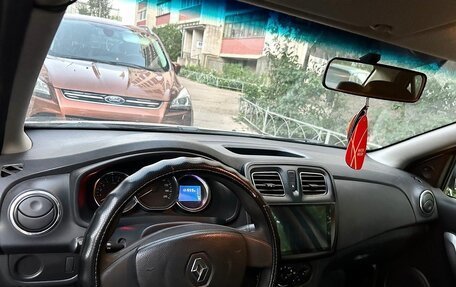 Renault Logan II, 2016 год, 570 000 рублей, 6 фотография