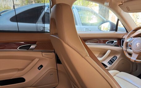 Porsche Panamera II рестайлинг, 2011 год, 2 600 000 рублей, 14 фотография