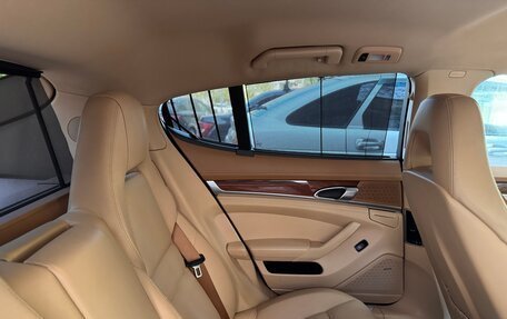 Porsche Panamera II рестайлинг, 2011 год, 2 600 000 рублей, 13 фотография