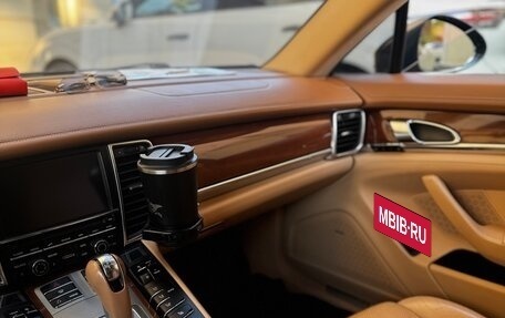 Porsche Panamera II рестайлинг, 2011 год, 2 600 000 рублей, 10 фотография