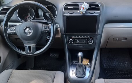 Volkswagen Golf VI, 2011 год, 849 999 рублей, 11 фотография
