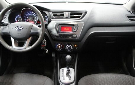 KIA Rio III рестайлинг, 2012 год, 550 000 рублей, 21 фотография