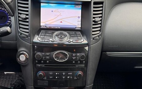 Infiniti FX II, 2013 год, 2 370 000 рублей, 6 фотография