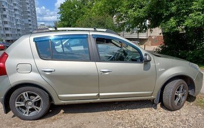 Renault Sandero I, 2011 год, 550 000 рублей, 1 фотография
