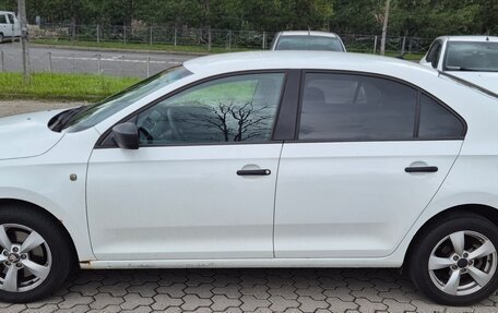 Skoda Rapid I, 2015 год, 900 000 рублей, 4 фотография
