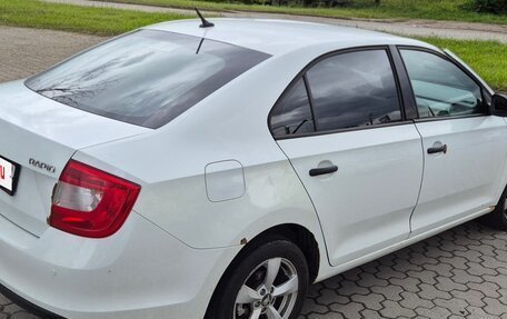 Skoda Rapid I, 2015 год, 900 000 рублей, 7 фотография
