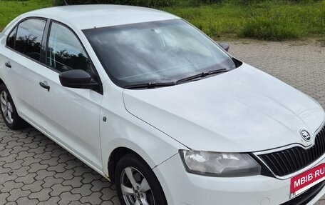 Skoda Rapid I, 2015 год, 900 000 рублей, 2 фотография