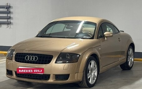 Audi TT, 2004 год, 1 050 000 рублей, 5 фотография