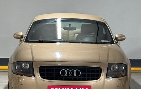 Audi TT, 2004 год, 1 050 000 рублей, 4 фотография