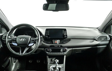 Hyundai i30 N, 2019 год, 2 180 000 рублей, 13 фотография