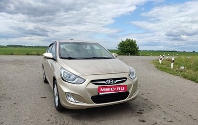 Hyundai Solaris II рестайлинг, 2011 год, 650 000 рублей, 1 фотография