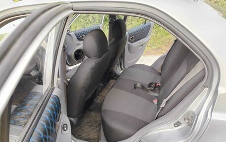 Hyundai Accent II, 2004 год, 380 000 рублей, 6 фотография