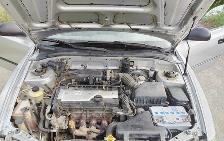 Hyundai Accent II, 2004 год, 380 000 рублей, 2 фотография