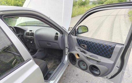 Hyundai Accent II, 2004 год, 380 000 рублей, 9 фотография
