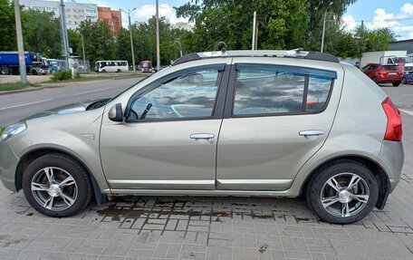 Renault Sandero I, 2011 год, 550 000 рублей, 2 фотография
