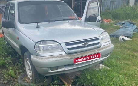 Chevrolet Niva I рестайлинг, 2005 год, 153 000 рублей, 11 фотография