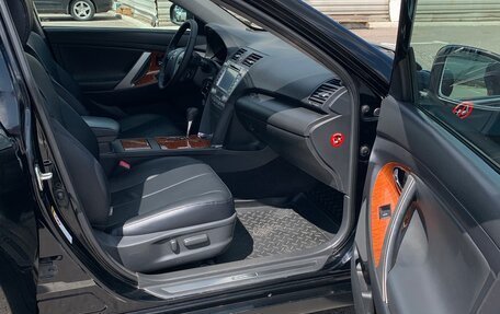 Toyota Camry, 2011 год, 950 000 рублей, 13 фотография