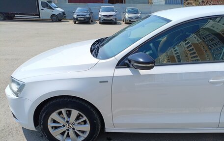 Volkswagen Jetta VI, 2013 год, 920 000 рублей, 6 фотография