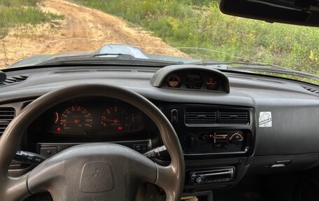Mitsubishi L200 III рестайлинг, 2000 год, 450 000 рублей, 14 фотография