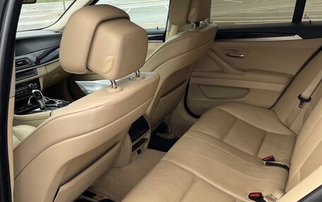BMW 5 серия, 2010 год, 1 790 000 рублей, 11 фотография