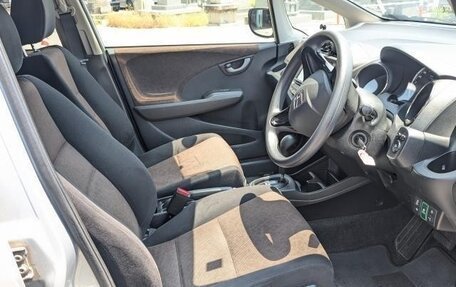 Honda Fit Shuttle I рестайлинг, 2015 год, 885 000 рублей, 19 фотография